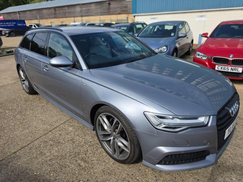 AUDI A6 AVANT