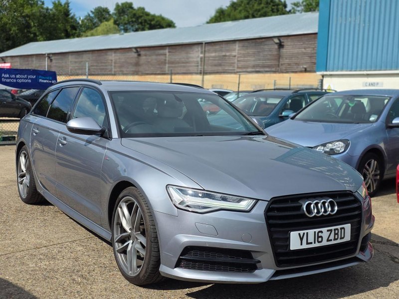 AUDI A6 AVANT