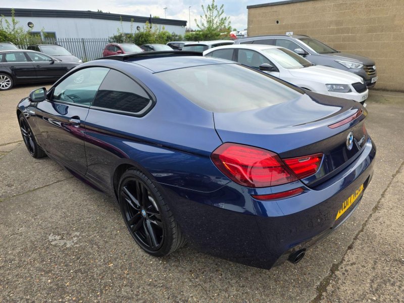BMW 6 SERIES