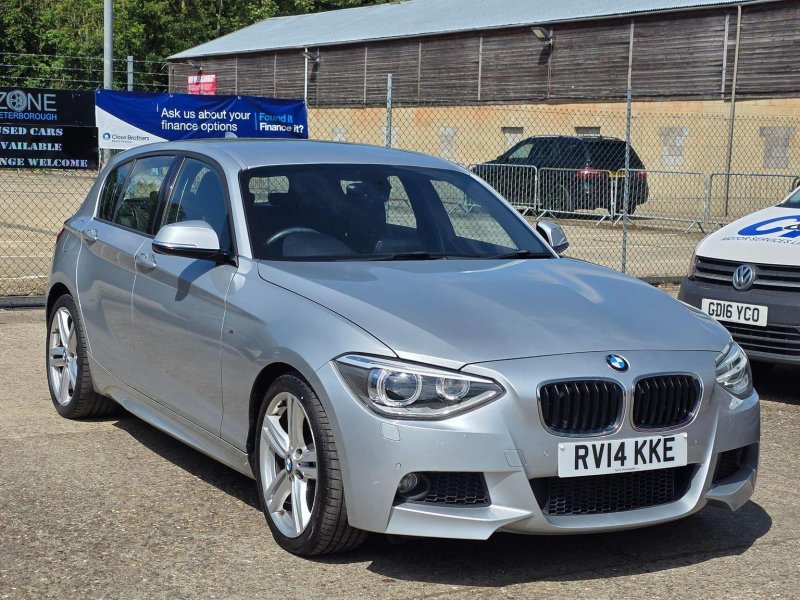 BMW 1 SERIES