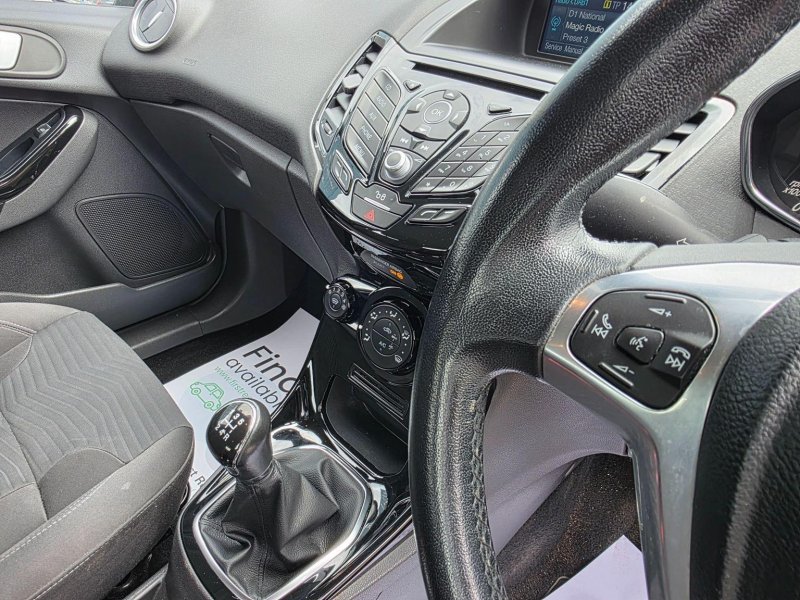 FORD FIESTA