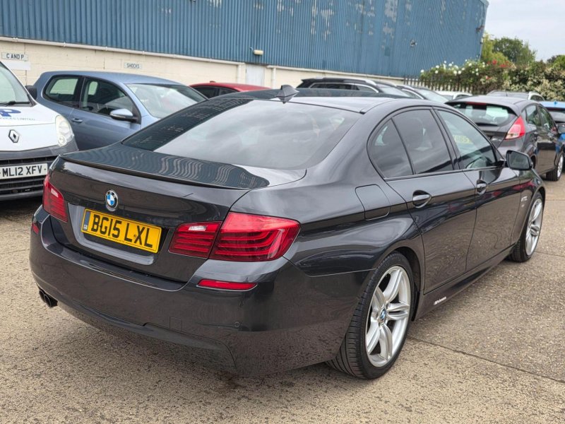 BMW 5 SERIES
